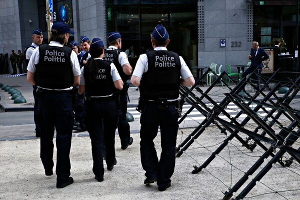 O Ντόναλντ Τραμπ και η Μελάνια στις Βρυξέλλες - Φρούριο η πόλη για τον αμερικανό πρόεδρο
