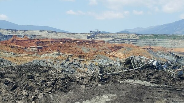 Συναγερμός στο ορυχείο Αμυνταίου και στη ΔΕΗ - Τεράστια κατολίσθηση πριν από λίγη ώρα