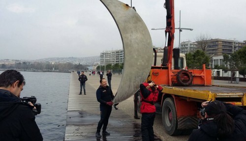 «Η κοινωνία δεν αποδέχεται ακόμα την ιδιαιτερότητα των ατόμων αυτών. Αποδέχτηκε όμως τελικά την ιδιαιτερότητα της ζωγραφικής τους»