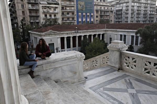 Πρόταση σοκ από τους πρυτάνεις: Ζητούν μείωση εισακτέων έως 50% στα ΑΕΙ