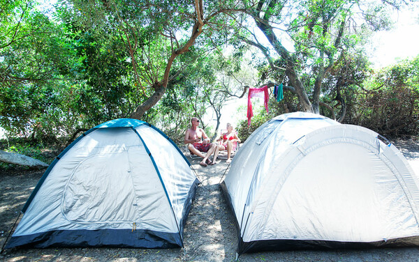 Πέρα στους πέρα Campers…