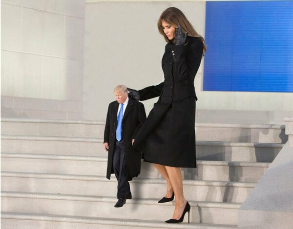 #TinyTrump: Το ίντερνετ τρολάρει τον Τραμπ κάνοντάς τον να φαίνεται μικροσκοπικός