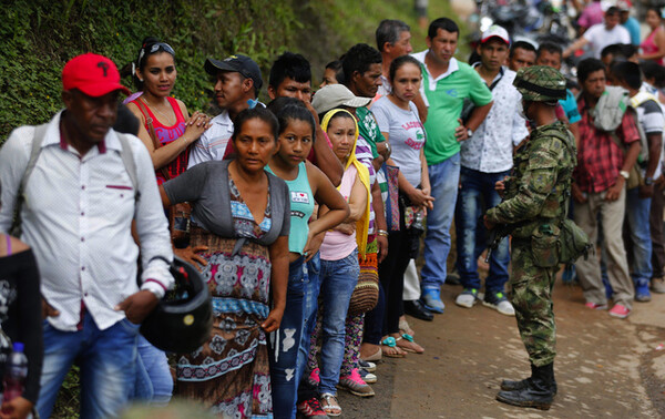 Κολομβία: Σε 254 αυξήθηκαν οι νεκροί - 43 παιδιά μεταξύ των θυμάτων
