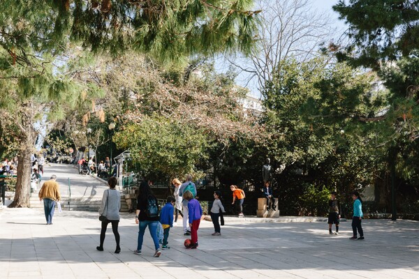 Η άνοιξη έρχεται πρώτα στο Κολωνάκι