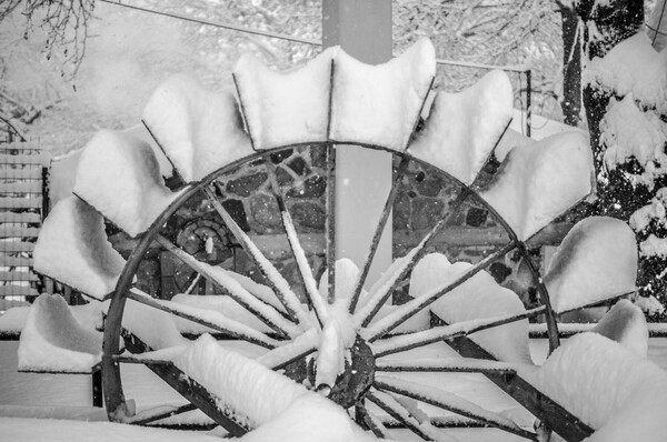 Πάγωσε και ο Γοργοπόταμος σήμερα και οι φωτογραφίες είναι υπέροχες