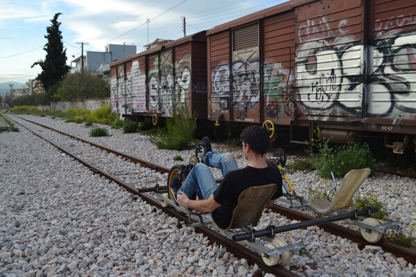 Railbiking: ποδηλασία πάνω στις ράγες του τρένου στα πιο φανταστικά μέρη της Ελλάδας