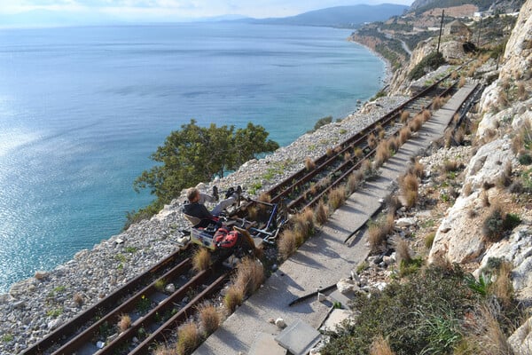 Railbiking: ποδηλασία πάνω στις ράγες του τρένου στα πιο φανταστικά μέρη της Ελλάδας