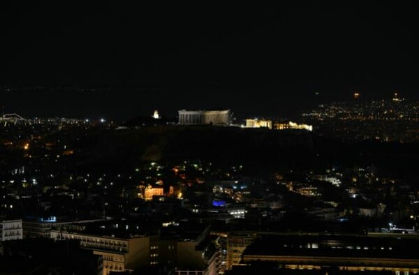 Η «Ώρα της Γης» στην Αθήνα και μεγάλες πόλεις του κόσμου