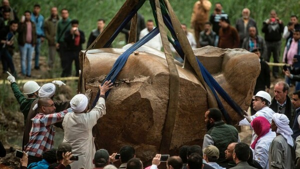 Δεν είναι ο Ραμσής- Αποκαλύφθηκε η ταυτότητα του κολοσσιαίου αγάλματος που βρέθηκε στο Κάιρο
