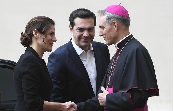 O Αλέξης Τσίπρας με την Μπέτυ Μπαζιάνα στο Βατικανό - ΦΩΤΟΓΡΑΦΙΕΣ