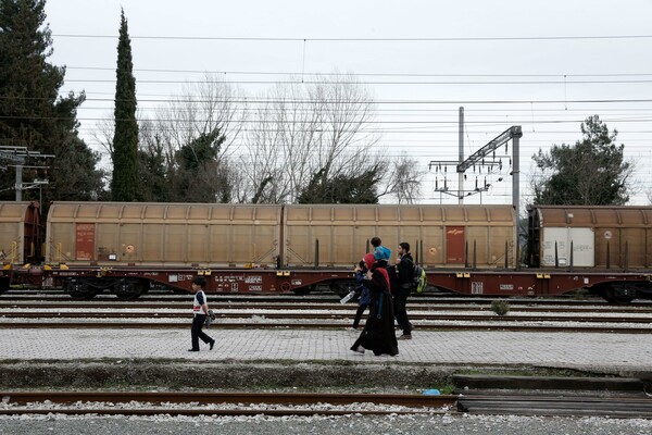 35 πρόσφυγες έφτασαν στο Καστελόριζο