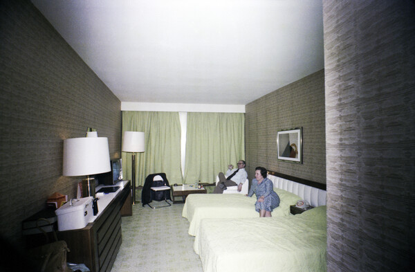 Μετά την ταυρομαχία, ένα ντρινκ στο ξενοδοχείο (1978)