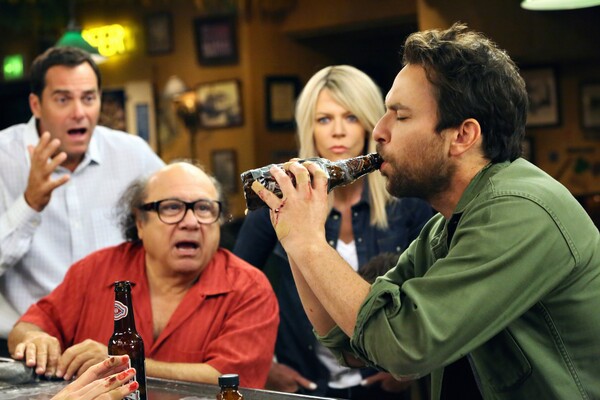 Οι κουρέλες τραγουδάνε ακόμα στο It's Always Sunny in Philadelphia