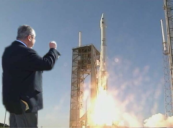 25 απ' τα πιο πολυμοιρασμένα meme για την Greek NASA (+ η προφητική MASA των Ραδιο Αρβύλα)