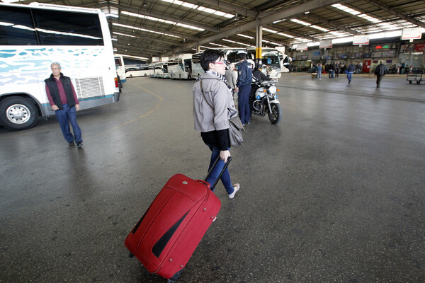 Παρέμβαση Συνηγόρου του Καταναλωτή για τις απώλειες αποσκευών στα ΚΤΕΛ