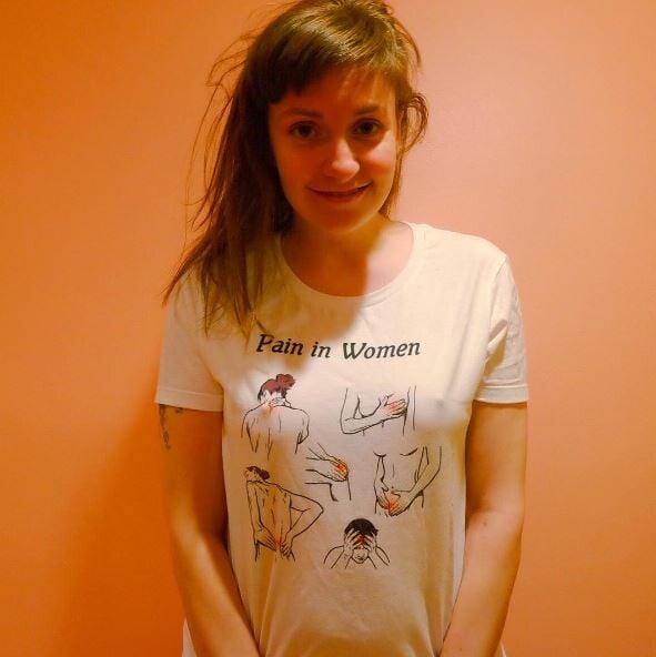 Η Lena Dunham ποζάρει εντελώς γυμνή και δηλώνει πως δεν θέλει πια το σώμα της να γίνεται «τροφή για αστεία»