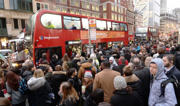 Χάος στους δρόμους του Λονδίνου λόγω απεργίας στο μετρό