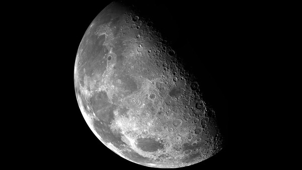 Η Σελήνη είναι «γηραιότερη» απ’ όσο νομίζαμε ως τώρα