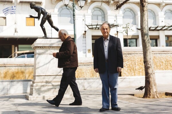 Βασίλης Παναγιωτόπουλος: Η ιστορία ούτε διδάσκει ούτε επαναλαμβάνεται, ο ρόλος της είναι θεραπευτικός