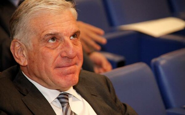 «Ναι» από ΝΔ, ΠΑΣΟΚ, Ποτάμι, KKE και Ένωση Κεντρώων σε προανακριτική για τα εξοπλιστικά Παπαντωνίου