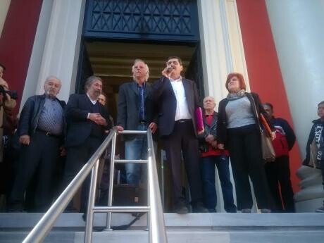 Σήμερα η δίκη του δημάρχου της Πάτρας μετά από μήνυση της Χ.Α.