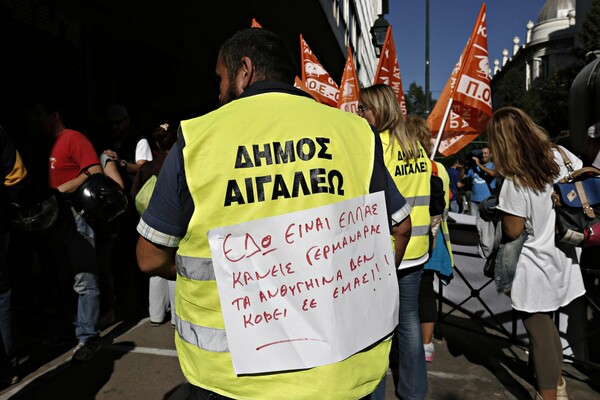 Σε αορίστου χρόνου θα μετατραπούν οι συμβάσεις στους ΟΤΑ