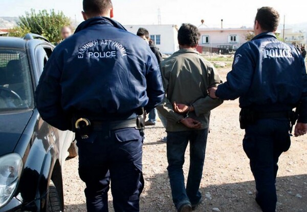 Συνελήφθη 33χρονος που αποπλανούσε ανήλικα κορίτσια στο κέντρο της Αθήνας