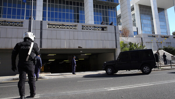 Ποινική δίωξη για βαριές κατηγορίες στον 42χρονο που συνελήφθη για τον άγριο ξυλοδαρμό φοιτητή στους Αμπελόκηπους