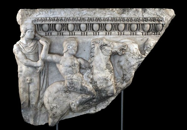 Το «κυνήγι» των κλεμμένων αρχαιοτήτων της Ελλάδας