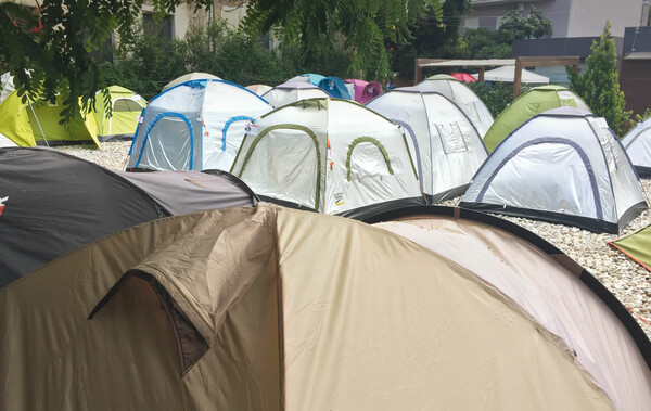 O οδηγός της LIFO για το καλοκαιρινό camping