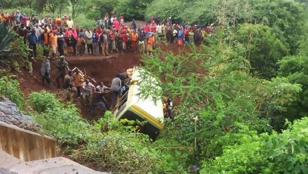 Τανζανία: Νεκροί 35 μαθητές και δάσκαλοι από τροχαίο με σχολικό λεωφορείο