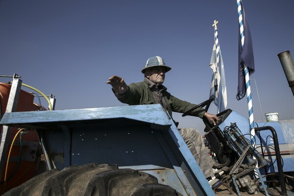 Aρχίζει το στήσιμο των αγροτικών μπλόκων στη Δ. Μακεδονία