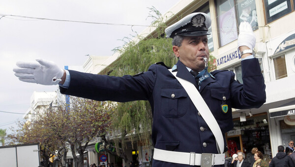 Τα μέτρα της Τροχαίας για το τριήμερο σε ισχύ από σήμερα