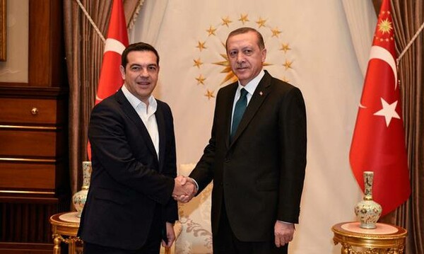Γιατί ο Τσίπρας επιμένει πως οι 8 Τούρκοι στρατιωτικοί «δεν είναι ευπρόσδεκτοι στη χώρα μας»; | Από τον Άρη Δημοκίδη