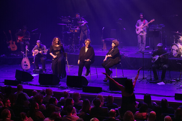 Στο Barbican Centre του Loνδίνου με Γαλάνη, Τσαλιγοπούλου και Νέγκα