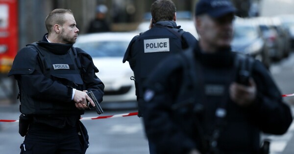 Γαλλία: Πρώην στρατιωτικός που είχε ριζοσπαστικοποιηθεί και συνελήφθη ομολόγησε ότι σχεδίαζε επίθεση