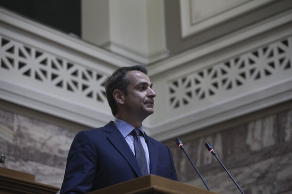 Μητσοτάκης για συμβασιούχους: Καμία μονιμοποίηση εκτός συνταγματικού πλαισίου
