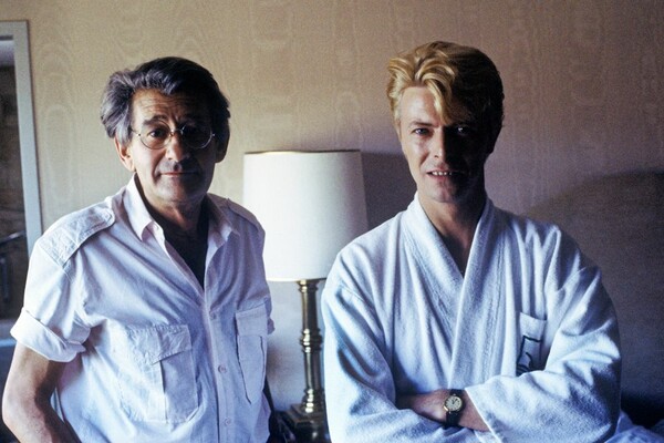 Άγνωστες και πολύ προσωπικές στιγμές του David Bowie σε σπάνιες φωτογραφίες