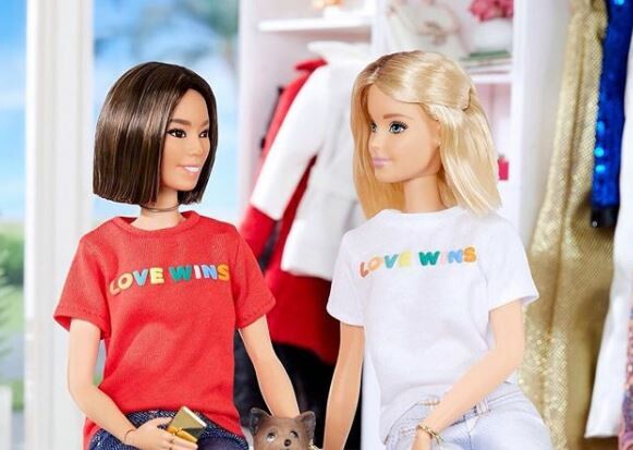 Η Barbie στηρίζει την LGBT κοινότητα