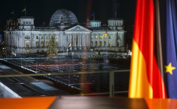 Η Γερμανία καλεί την ΕΕ να εξετάσει αντίμετρα σε βάρος των ΗΠΑ για τις κυρώσεις εναντίον της Ρωσίας