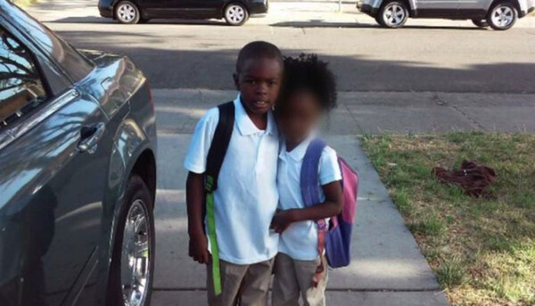 Άγριο έγκλημα στην Καλιφόρνια: 8χρονο αγόρι δολοφονήθηκε με σφυρί ενώ προσπαθούσε να προστατέψει τη μικρότερη αδερφή του