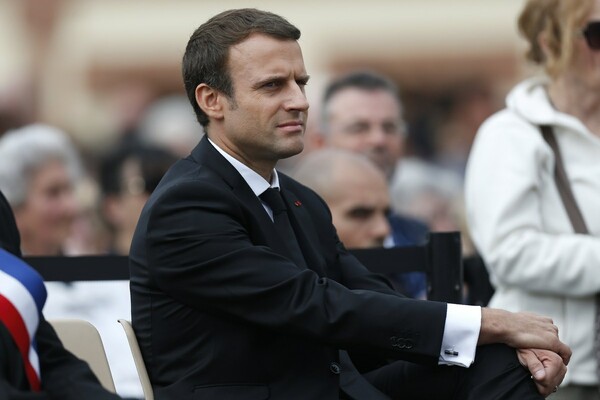 Η πλειοψηφία των Γάλλων διαφωνεί με τις μεταρρυθμίσεις στα εργασιακά που θέλει να περάσει ο Μακρόν