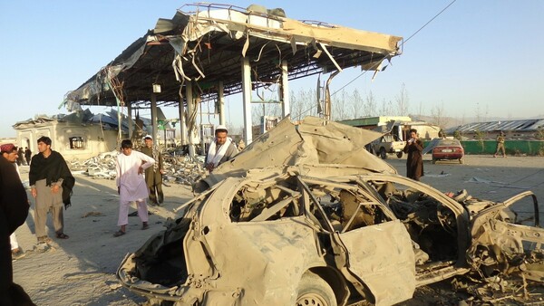 Αφγανιστάν: Τουλάχιστον 71 νεκροί και 170 τραυματίες από δύο επιθέσεις των Ταλιμπάν