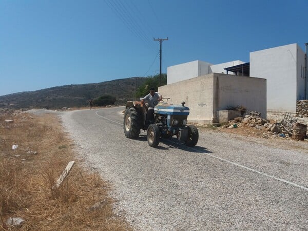 Ηρακλειά: ελεύθερη, αγνή και ξεχασμένη ανάμεσα στα μεγαθήρια των Κυκλάδων