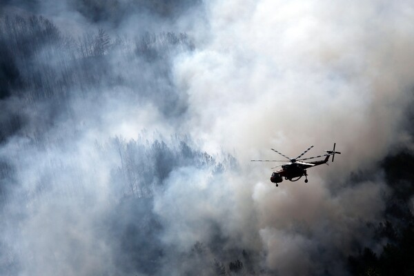 Mαίνεται για δεύτερη μέρα η φωτιά στη Ζάκυνθο - Ενισχύονται οι πυροσβεστικές δυνάμεις