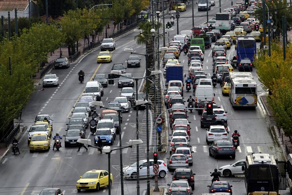 Νέα άνοδος στις πωλήσεις καινούργιων αυτοκινήτων στην Ελλάδα