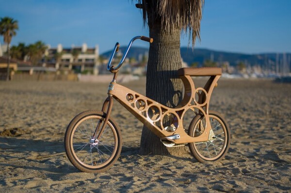 Ποδήλατα από ξύλο και μπαμπού