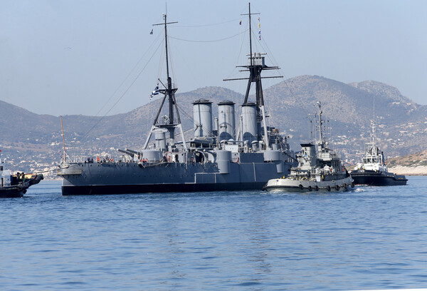 Το θωρηκτό «Αβέρωφ» για πρώτη φορά στη Θεσσαλονίκη μετά το τέλος του Β’ Παγκοσμίου Πολέμου