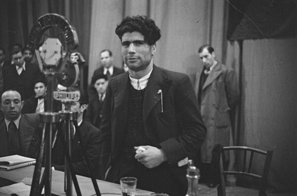 Perez de Rosas. Φωτογραφικό χρονικό της Βαρκελώνης (1931-1954).