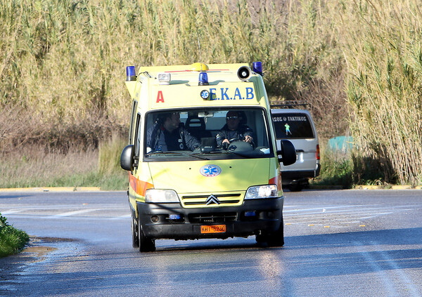 «Γουρούνα» συγκρούστηκε με λεωφορείο στη Ζάκυνθο - Βαριά τραυματισμένοι δύο τουρίστες